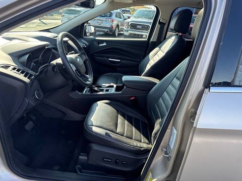 Used 2017 Ford Escape Titanium AWD/4WD image 11