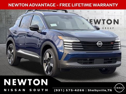 New 2026 Nissan Kicks SR w/ Cold Weather Package FWD image 1