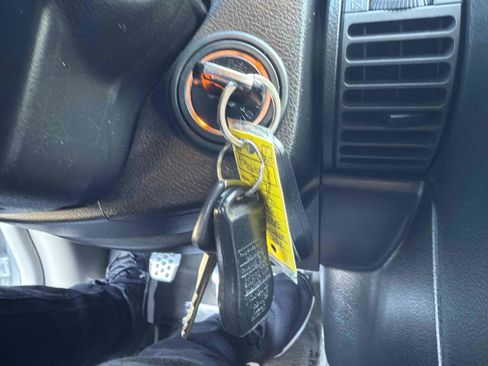 Used 2007 INFINITI G35 Coupe w/ Premium Pkg image 30