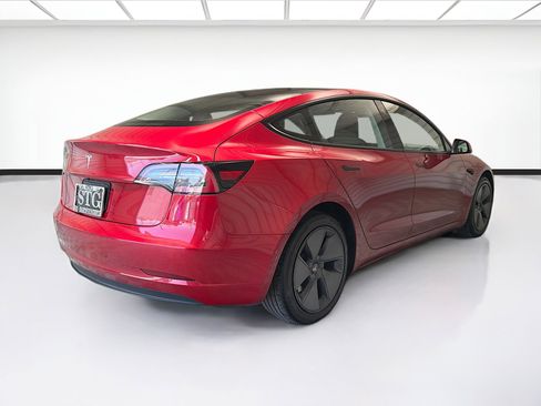 Used 2023 Tesla Model 3 Standard Range RWD image 4