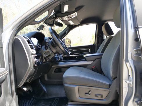 Used 2024 RAM 4500 SLT w/ Quick Order Package 2YG SLT image 23