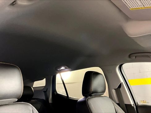 Certified 2021 GMC Terrain SLT w/ LPO, Floor Liner Package FWD image 12