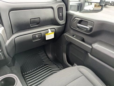 New 2026 Chevrolet Silverado 2500 Custom w/ Custom Value Package AWD/4WD image 18