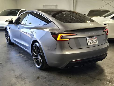Used 2025 Tesla Model 3 Performance AWD/4WD image 2