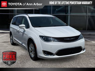 Used 2020 Chrysler Pacifica Touring-L Plus w/ Tire & Wheel Group