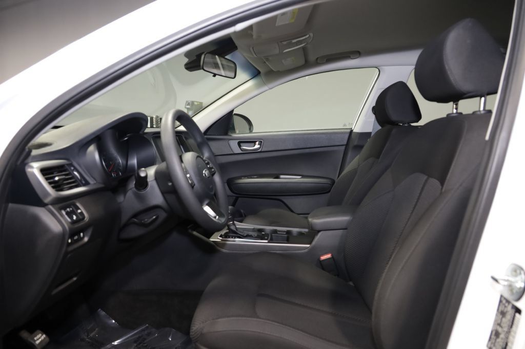 Used 2020 Kia Optima LX FWD image 12