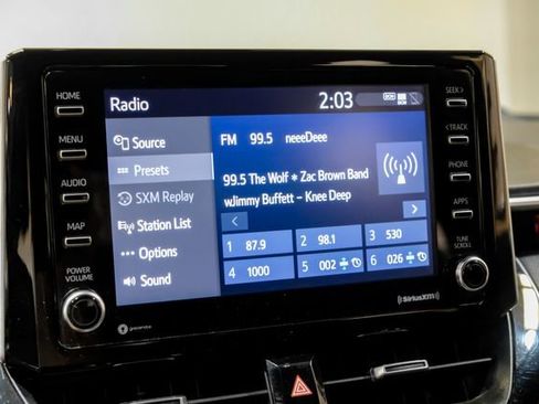 Used 2021 Toyota Corolla SE image 36