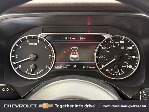 Used 2023 Nissan Rogue S image 16