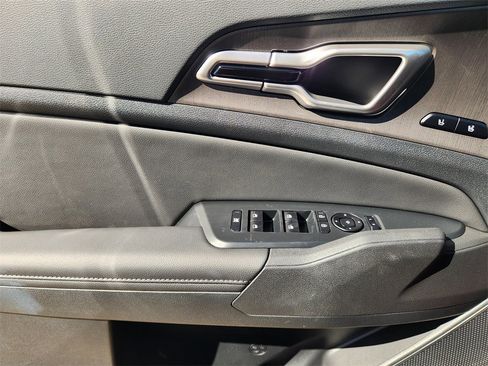 New 2026 Kia Sportage X-Line image 17