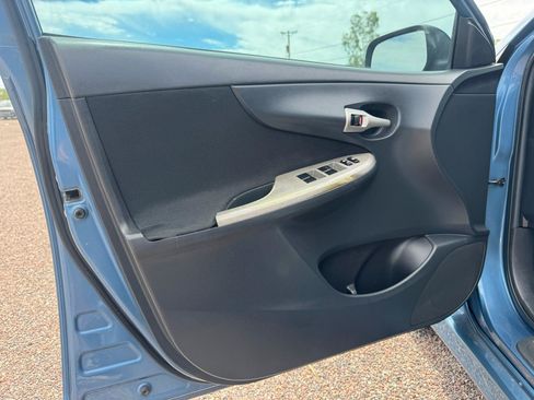 Used 2013 Toyota Corolla S FWD image 24