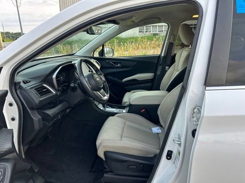 Used 2023 Subaru Ascent Premium w/ Convenience Package AWD/4WD image 6