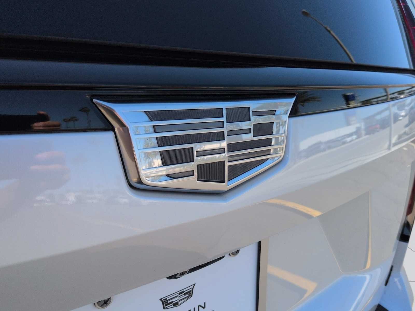 Used 2021 Cadillac Escalade ESV Sport Platinum AWD/4WD image 8