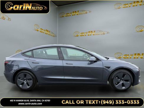 Used 2022 Tesla Model 3 Long Range AWD/4WD image 4