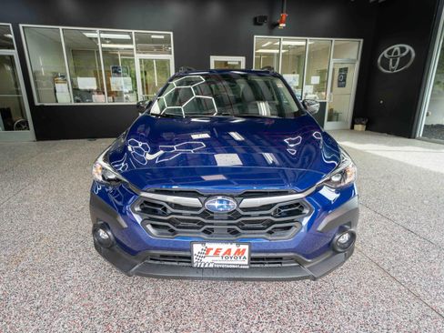 Used 2024 Subaru Crosstrek 2.0i Premium AWD/4WD image 6