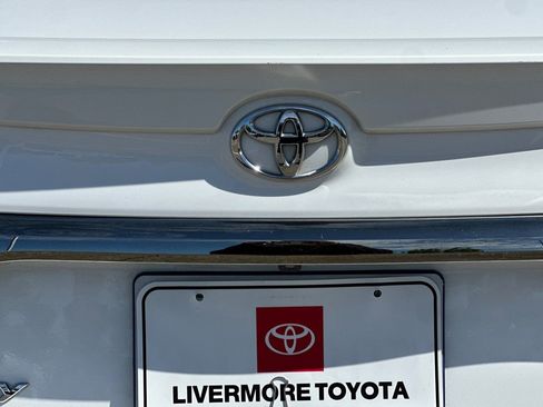 Used 2016 Toyota Camry SE image 47