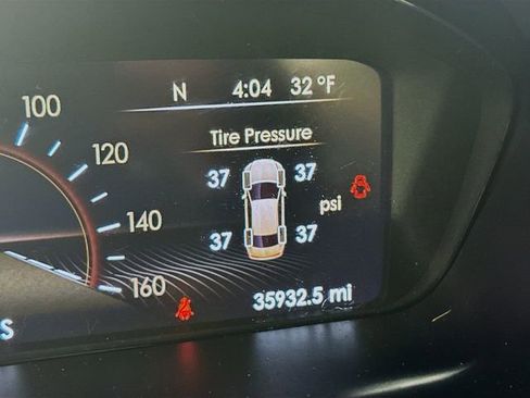 Used 2020 Lincoln Continental AWD w/ Premium Package image 12