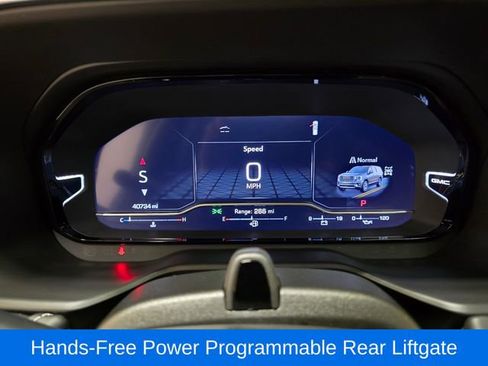 Used 2024 GMC Yukon XL Denali Ultimate image 20