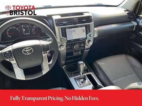 Used 2021 Toyota 4Runner SR5 Premium w/ Moonroof Package AWD/4WD image 13