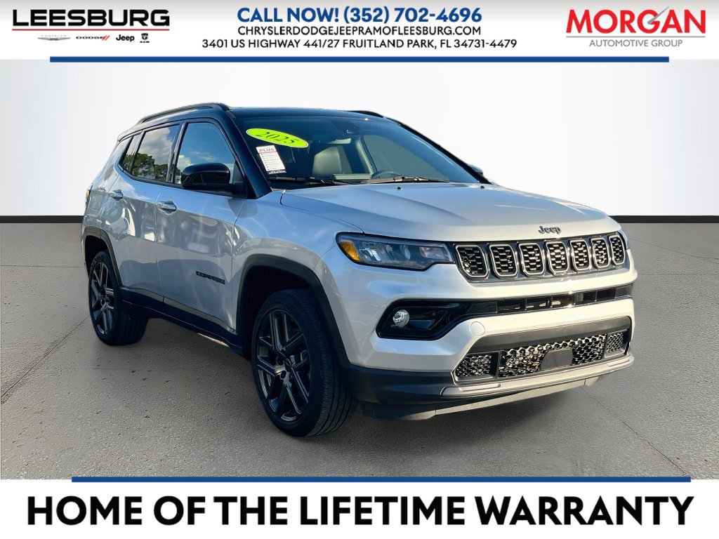 Used 2025 Jeep Compass Limited w/ Sun & Sound Group AWD/4WD image 1