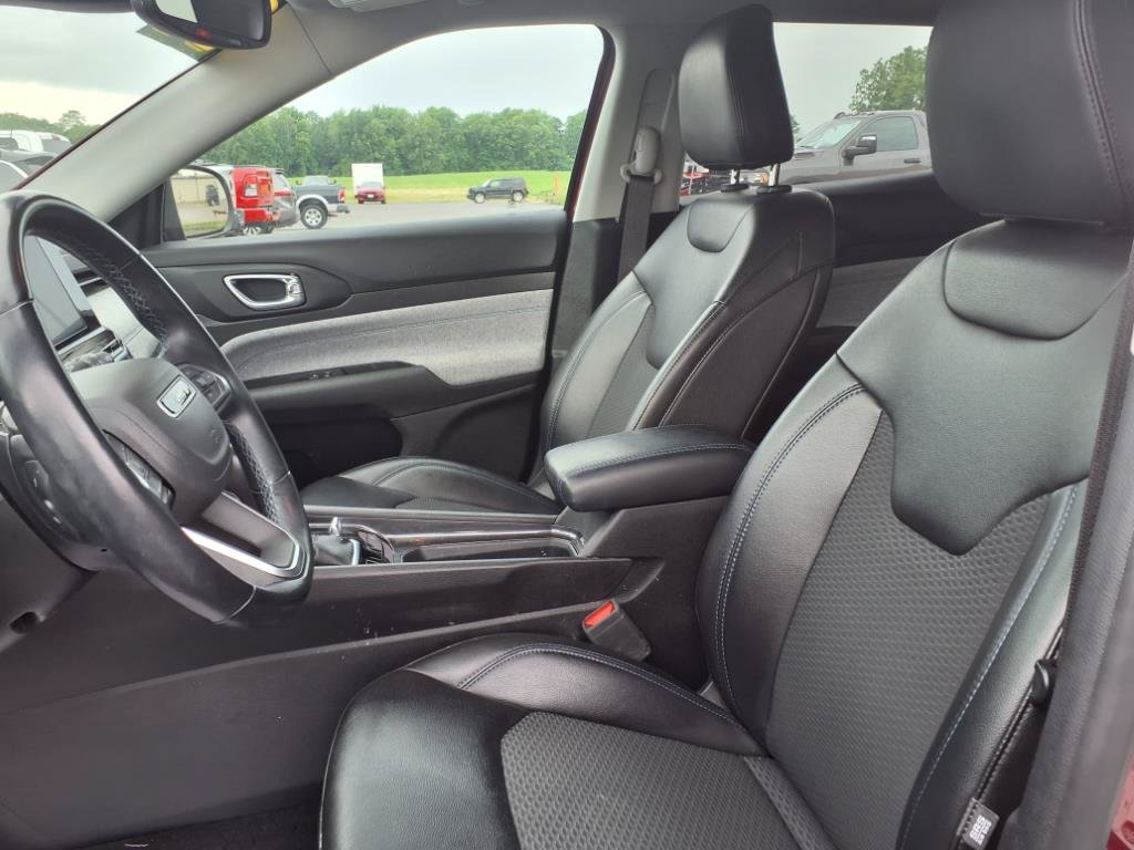 Used 2022 Jeep Compass Latitude w/ Convenience Group AWD/4WD image 13