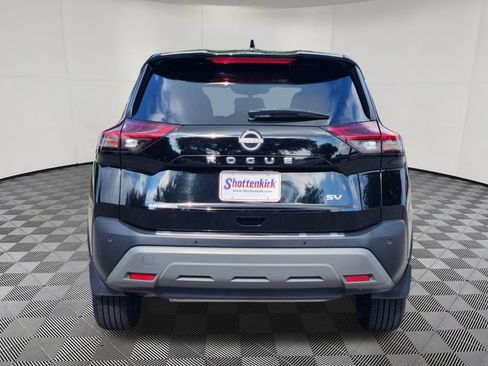 Used 2023 Nissan Rogue SV FWD image 7