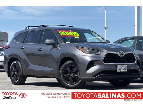 Used 2022 Toyota Highlander L AWD/4WD image 1