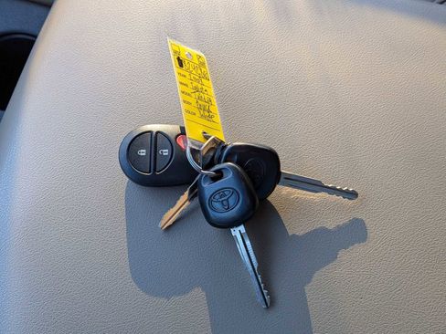 Used 2008 Toyota Tundra Limited image 35