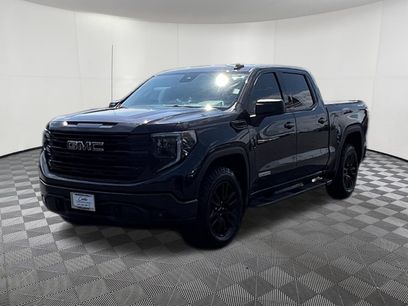 Used 2022 GMC Sierra 1500 Elevation w/ LPO, Elevation Black Package