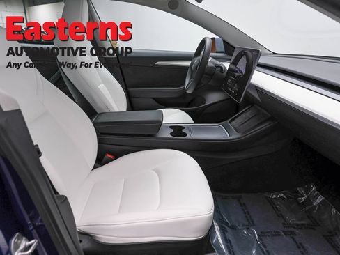 Used 2023 Tesla Model 3 Standard Range RWD image 18