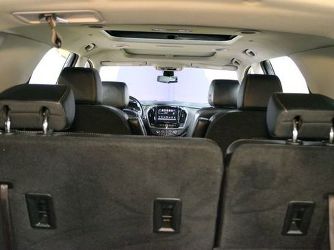 Used 2019 Chevrolet Traverse LT w/ LT Premium Package image 17