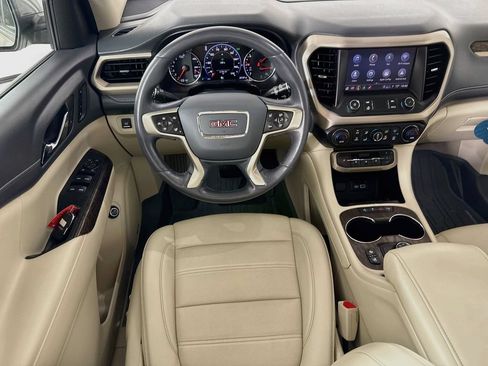Certified 2022 GMC Acadia Denali w/ GMC Pro Grade Package AWD/4WD image 26