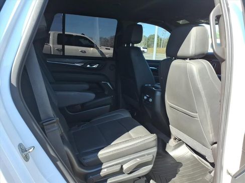 Used 2021 GMC Yukon Denali image 13