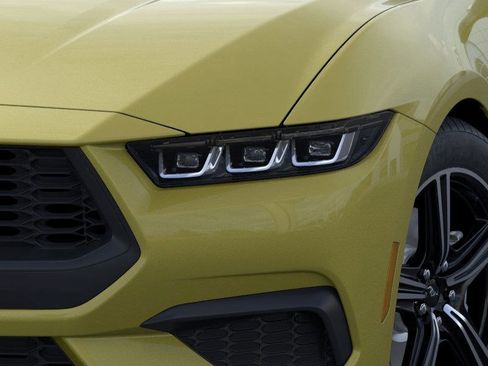 New 2025 Ford Mustang Coupe image 18
