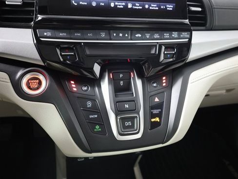 Used 2026 Honda Odyssey EX-L image 17