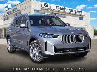New 2026 BMW X5 xDrive50e w/ Premium Package