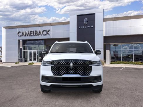 New 2026 Lincoln Navigator Reserve AWD/4WD image 31
