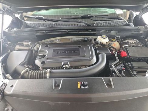 Certified 2022 Buick Envision Avenir w/ Technology Package II FWD image 31