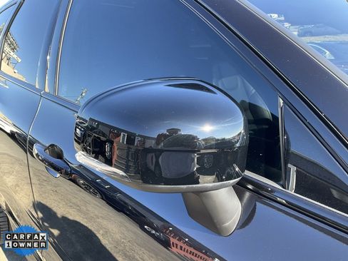 Used 2024 Volvo XC60 T8 Ultimate w/ Protection Package Premier image 79