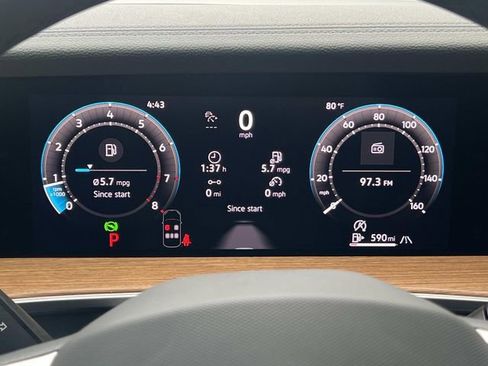 New 2026 Volkswagen Tiguan SEL R-Line AWD/4WD image 18