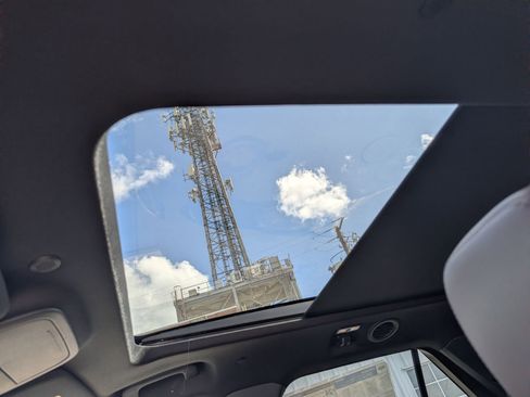 New 2026 Ford Explorer Platinum image 17