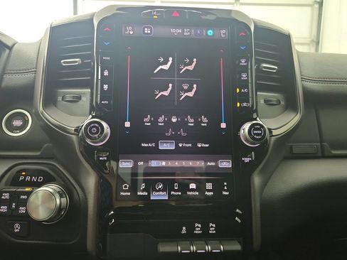 New 2026 RAM 1500 Laramie AWD/4WD image 26