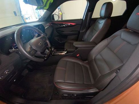 Used 2024 Chevrolet TrailBlazer RS w/ Convenience Package AWD/4WD image 24