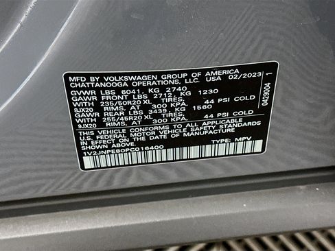 Used 2023 Volkswagen ID.4 Pro S Plus AWD/4WD image 12