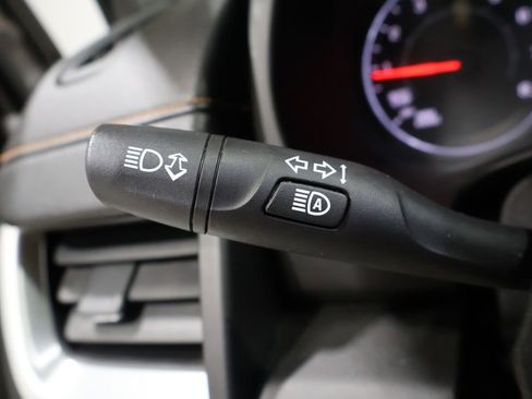 Used 2018 GMC Terrain SLT w/ Preferred Package image 34