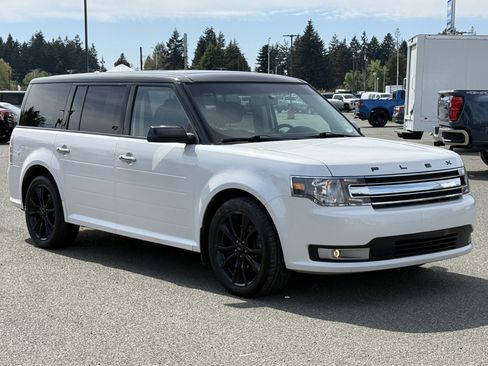 Used 2019 Ford Flex SEL w/ Equipment Group 202A AWD/4WD image 7