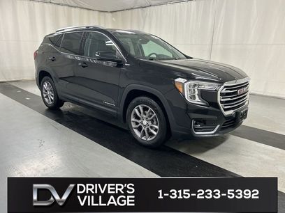 Used 2024 GMC Terrain SLT