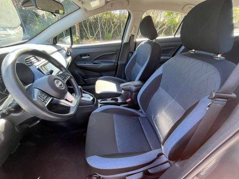 Used 2025 Nissan Versa SV FWD image 24
