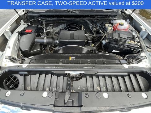 Used 2023 Chevrolet Silverado 2500 LT w/ Snow Plow Prep/Camper Package image 8