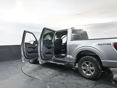 Used 2025 Ford F150 XLT w/ Equipment Group 301A Standard AWD/4WD image 32