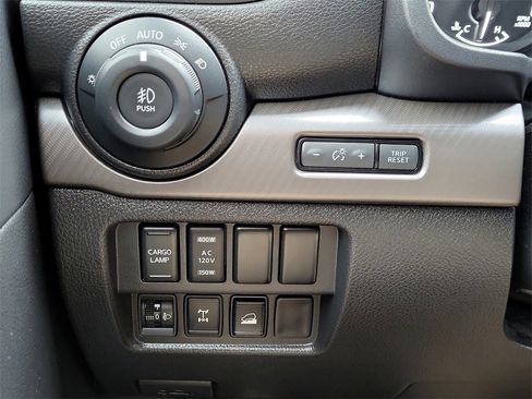 Used 2024 Nissan Titan PRO-4X w/ Pro-4x Utility Package image 22